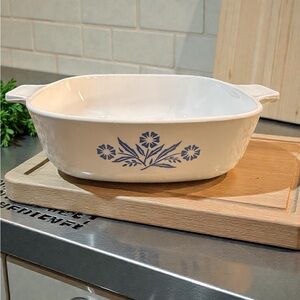 Vintage Corning Ware Blue Cornflower 1 qt P-1-B Casserole Dish no lid